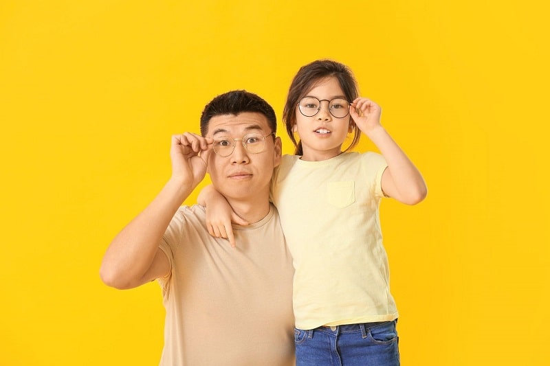 Cận thị có di truyền không?