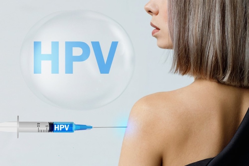 phụ nữ nên tiến hành tiêm vắc xin phòng hpv