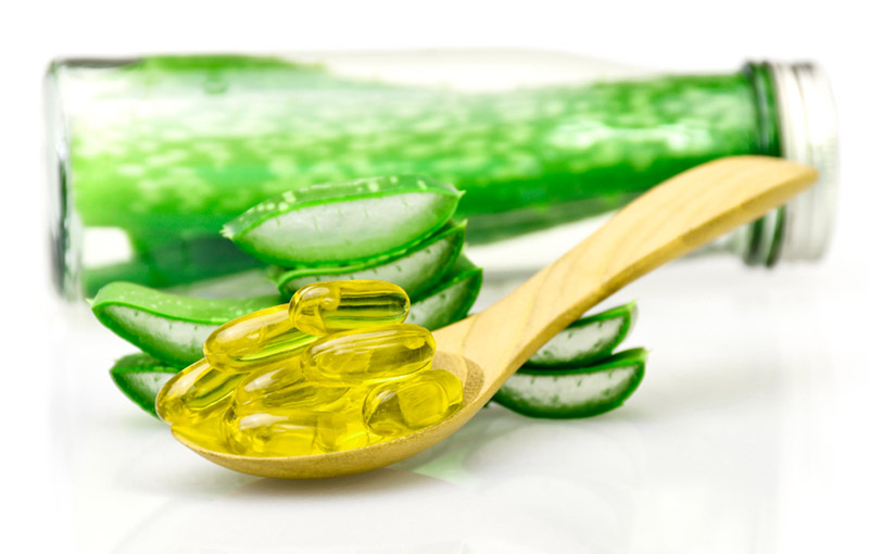 Dùng nha đam và vitamin E làm trắng da