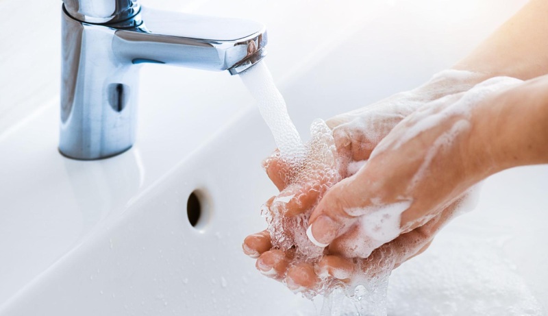 rửa tay bằng xà phòng ngăn ngừa bệnh lây nhiễm