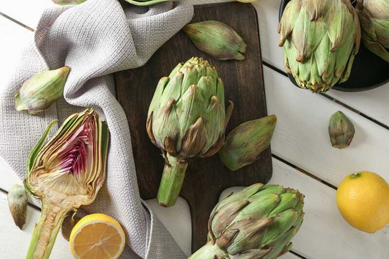 Atiso chứa chất apigenin có khả năng làm dịu não bộ và giảm căng thẳng và giúp ngủ ngon.