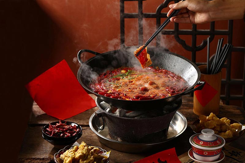Viêm khớp nên hạn chế đồ cay nóng