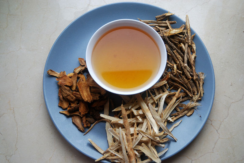 Cách sử dụng củ bình vôi chữa bệnh gout Cách sử dụng củ bình vôi chữa bệnh gout