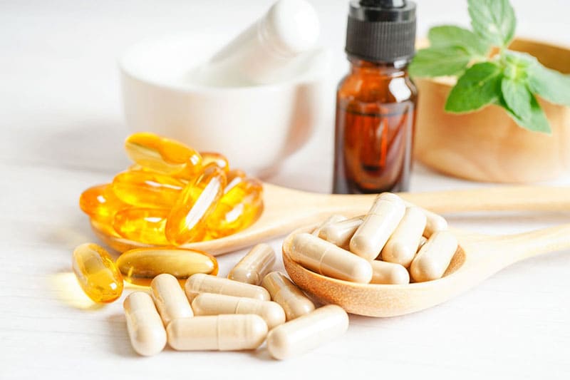 Bổ sung vitamin qua các loại viên uống