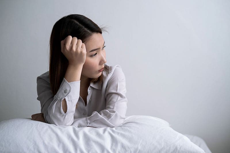 Căng thẳng tiết ra cortisol làm gián đoạn chu kỳ giấc ngủ