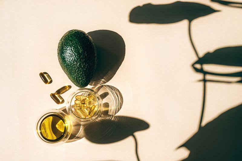 Cách làm trắng da bằng bơ và vitamin E