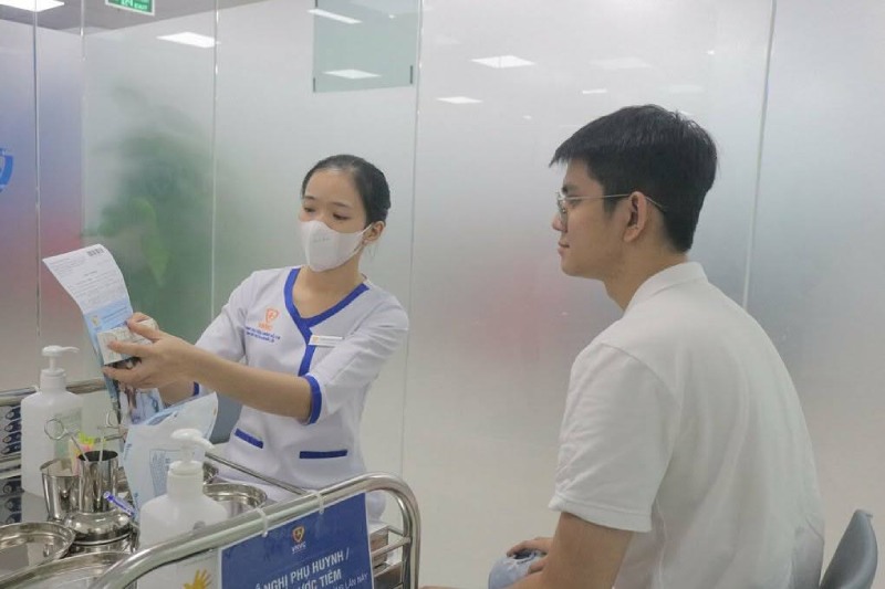 Địa chỉ tiêm vắc xin HPV cho người 32 tuổi