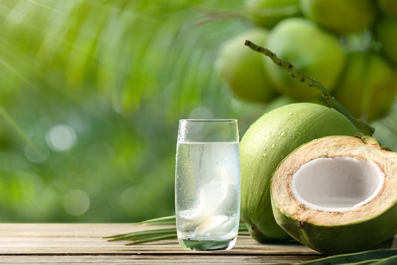 Nước dừa giúp tăng setoronin