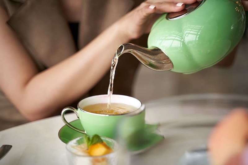 Sử dụng trà an thần để dễ ngủ