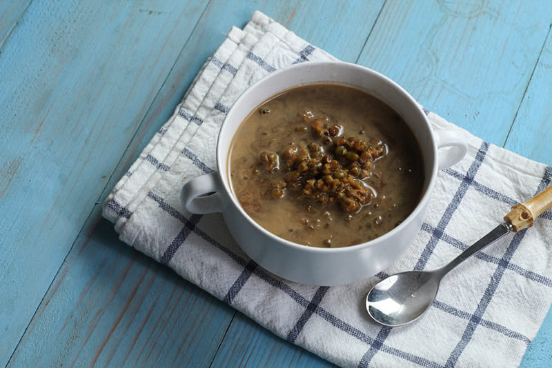 Chè đậu xanh chữa mất ngủ cho bà bầu