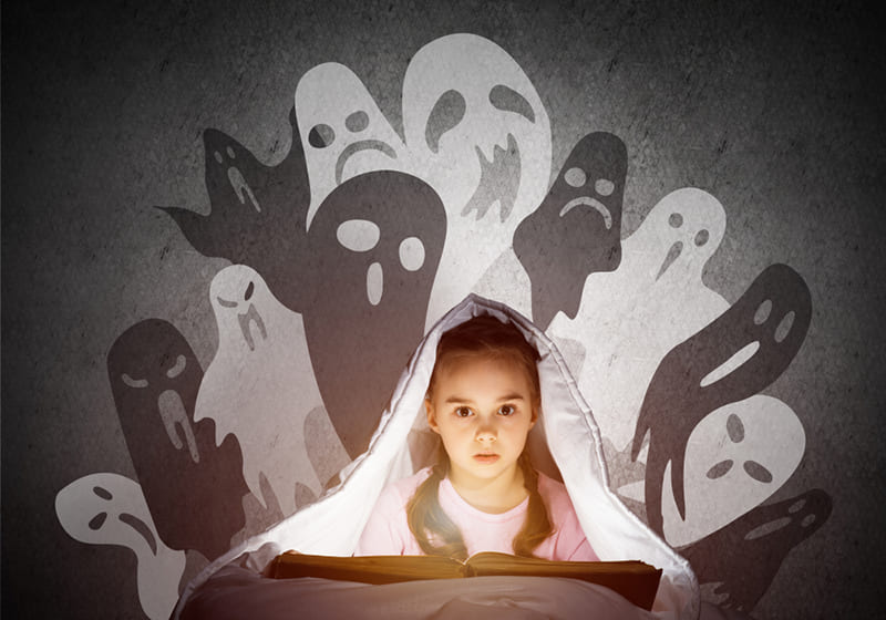 Mất ngủ ở trẻ em có thể do tâm lý sợ bóng tối