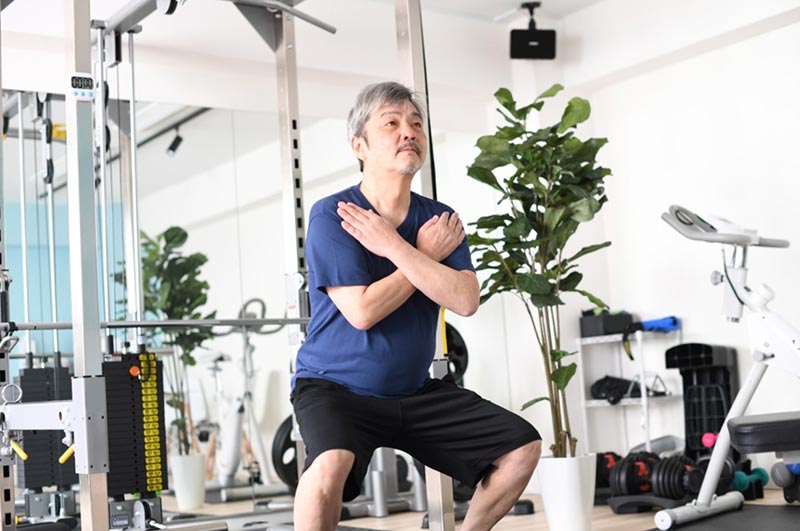 Squat tốt cho người viêm khớp dạng thấp