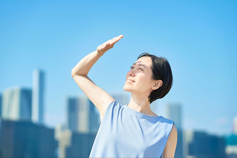 Ánh nắng mặt trời nguyên nhân gây ra nám đinh Ánh nắng mặt trời nguyên nhân gây ra nám đinh