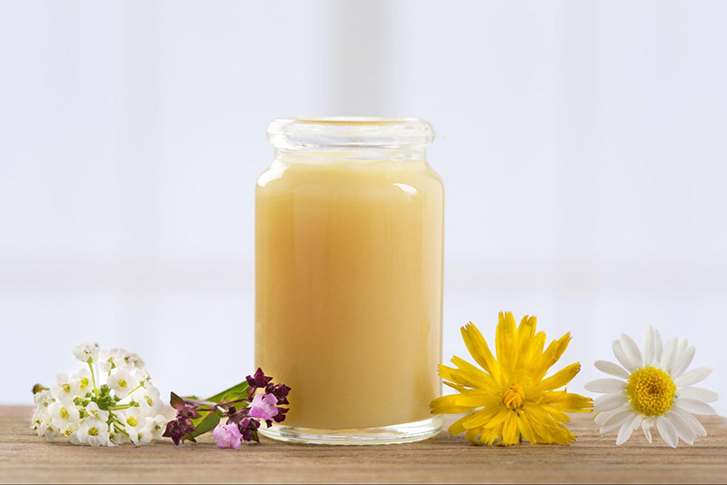 Cách trị nám bằng sữa ong chúa