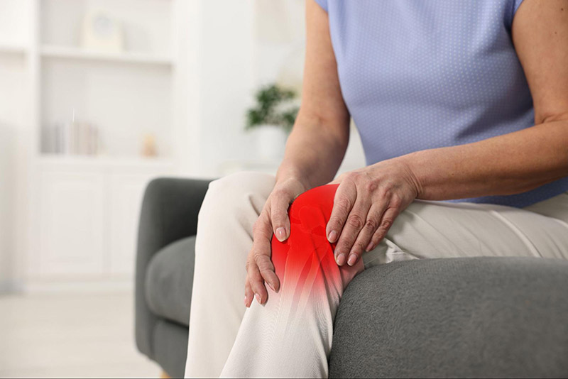 Không nên tự ý lạm dụng rượu tỏi