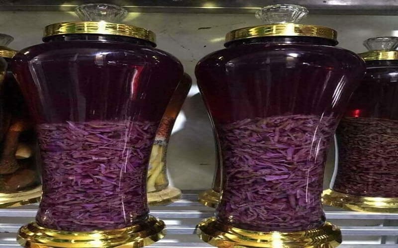 Rượu ngâm chữa yếu sinh lý với ba kích