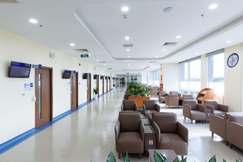 Hành lang phòng khám đa khoa Tâm Anh Quận 7