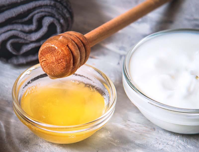 Mật ong làm mờ nám da