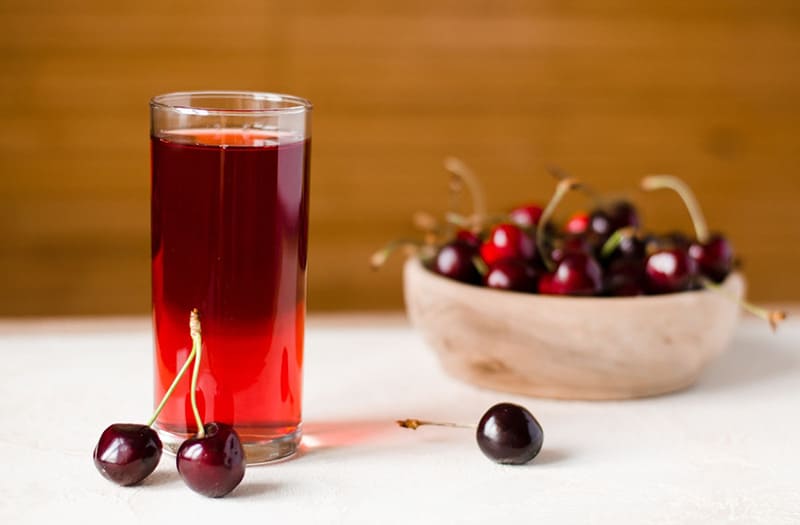 Nước ép cherry giúp dễ ngủ