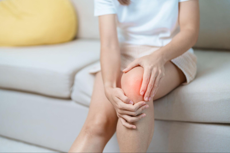 Đau nhức ảnh hưởng tới sinh hoạt hằng ngày