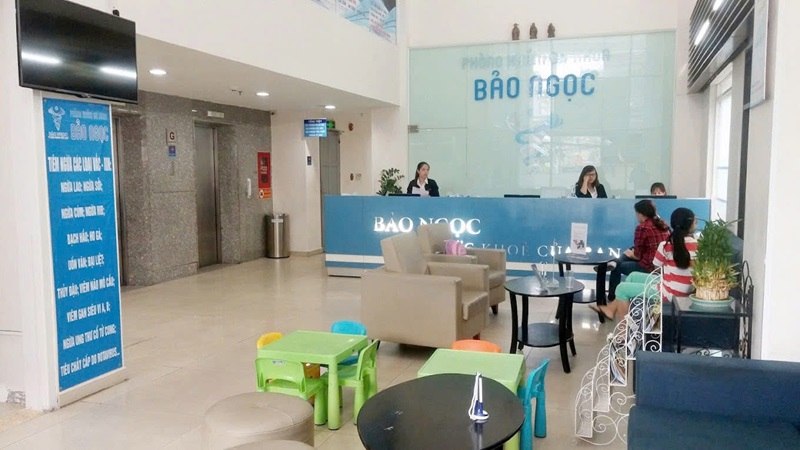 Quầy lễ tân Phòng khám Đa khoa Bảo Ngọc