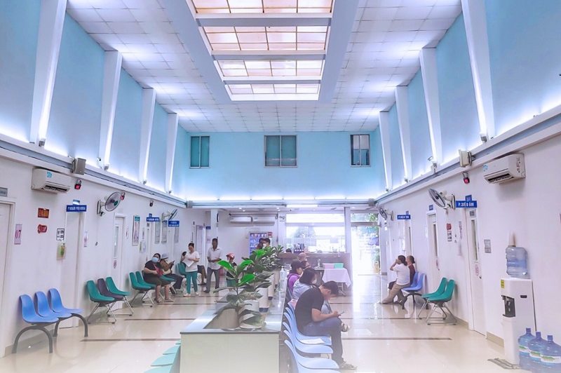 Sảnh chờ tại phòng khám Đa khoa Chac