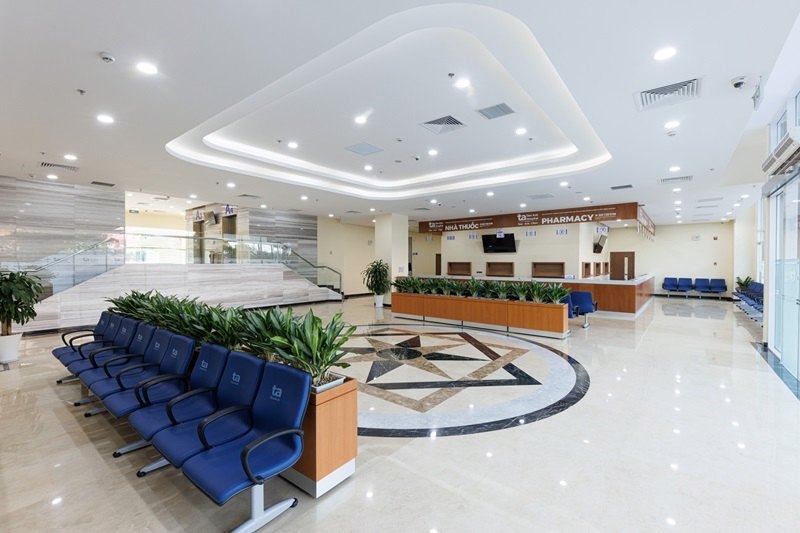 Sảnh ngồi chờ của Trung tâm khám chữa bệnh Tâm Anh Quận 7