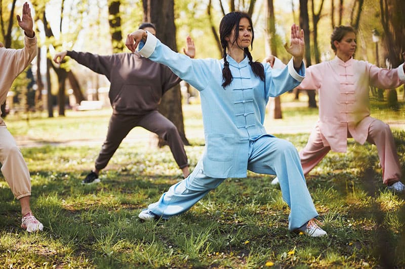 Tập cùng gia đình và bạn bè giúp tạo thêm động lực