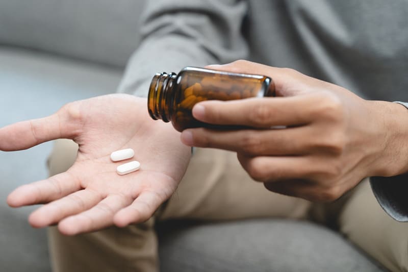 Một số loại thuốc điều trị gây ảnh hưởng sinh lý nam