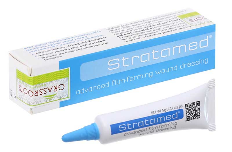 thuốc trị sẹo rỗ trên mặt lâu năm stratamed