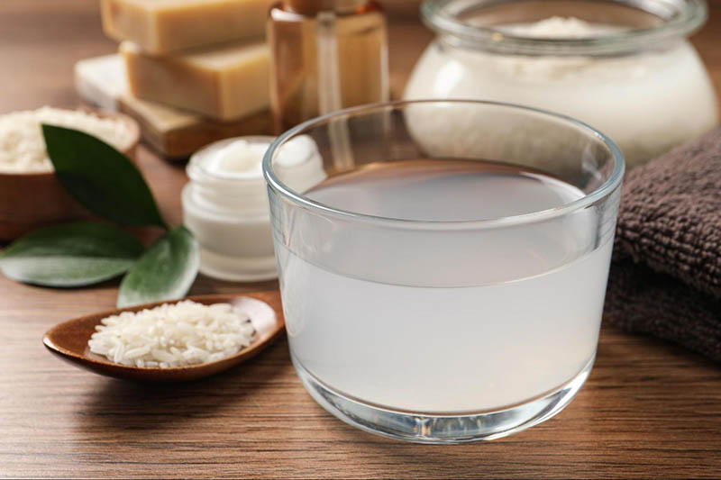 Nước vo gạo có thể làm sáng da, mờ nám