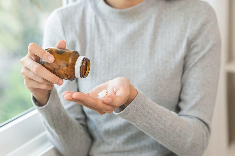 Điều trị rối loạn trầm cảm nặng bằng thuốc