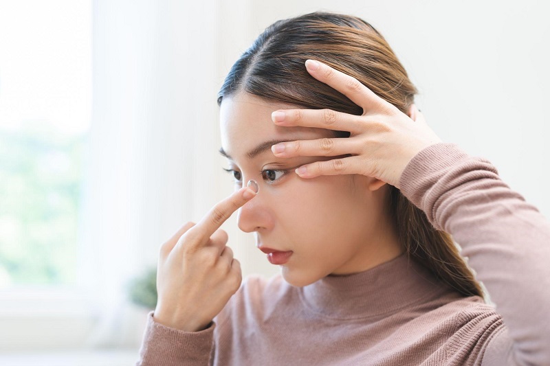 kính áp trong giúp cải thiện tầm nhìn