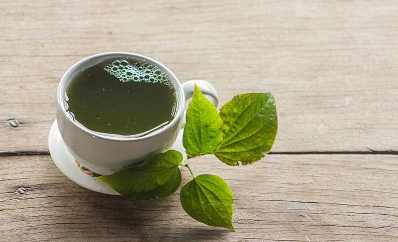 Sử dụng nước rau diếp cá trị mất ngủ