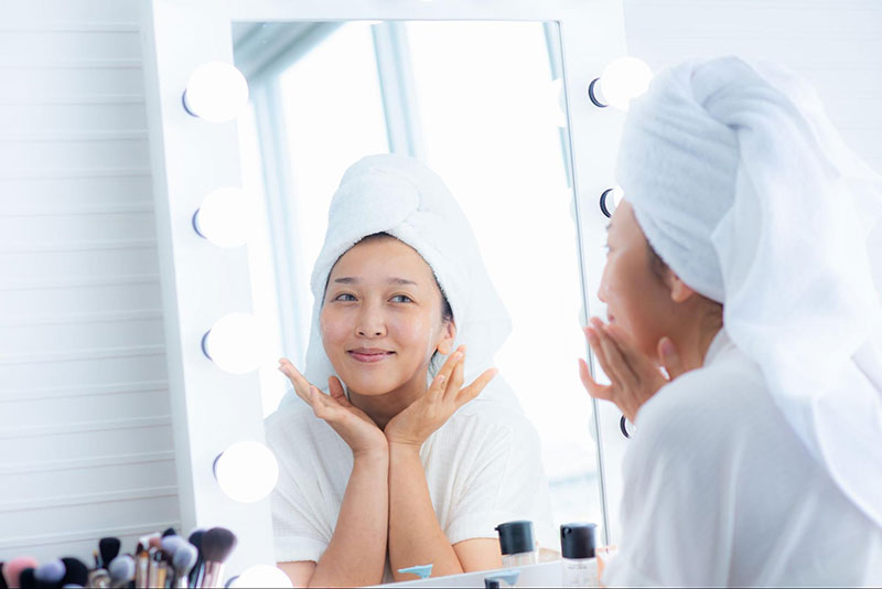 ủ tóc bằng dầu oliu