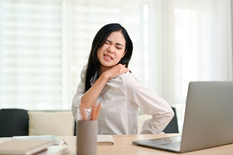 Đau nhức xương khớp đang dần trẻ hóa