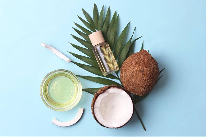 kết hợp bột quế và dầu dừa