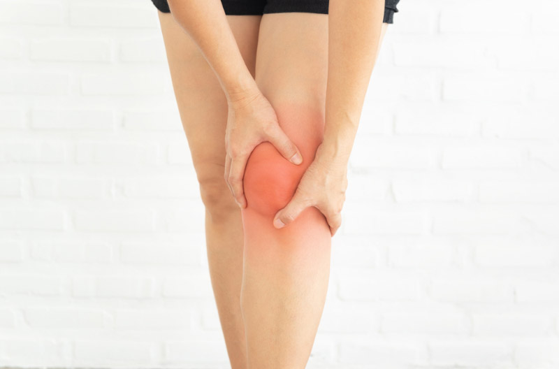 Sưng tấy cảnh báo đau nhức xương khớp