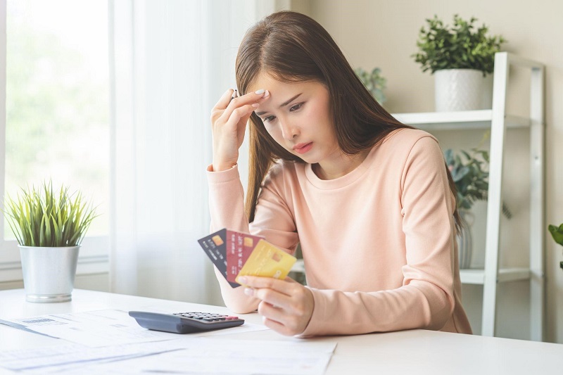 Tâm lý môi trường gây ra rối loạn trầm cảm mãn tính
