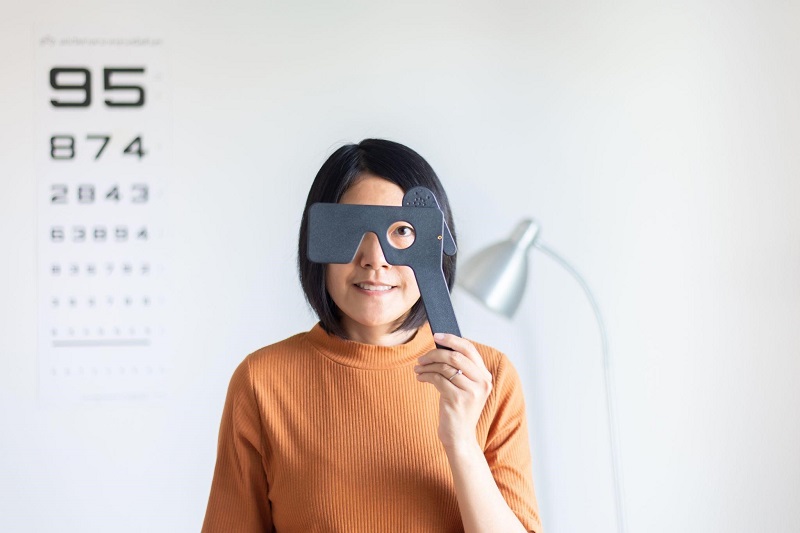 Thường xuyên khám mắt định kỳ