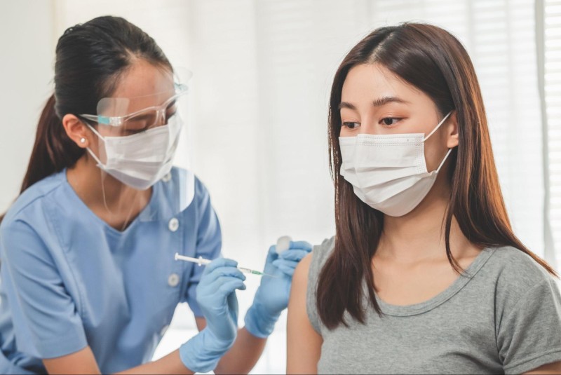 tiêm vắc xin viêm gan b