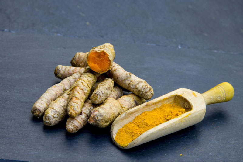 Turmeric root cải thiện tình trạng viêm