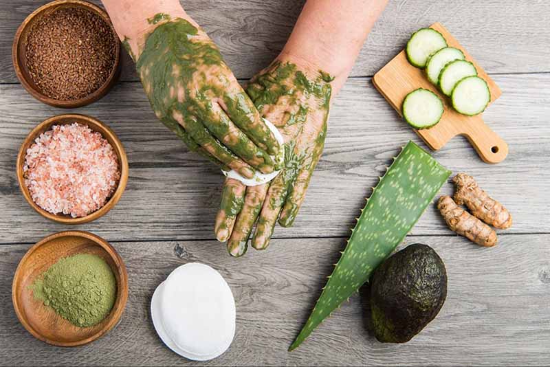 cách làm trắng da tay bằng bơ và nha đam