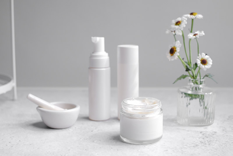 da bị đen sạm do dùng mỹ phẩm