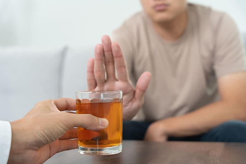 không sử dụng chất kích thích 24h trước khi xét nghiệm