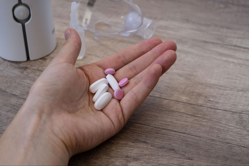 Sử dụng thuốc điều trị bệnh viêm khớp dạng thấp