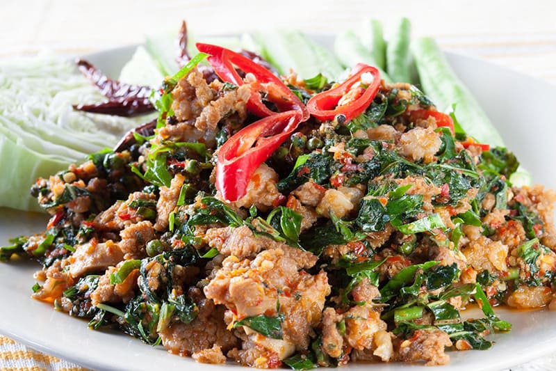 thịt bò xào lá lốt bổ máu tăng cường sinh lực