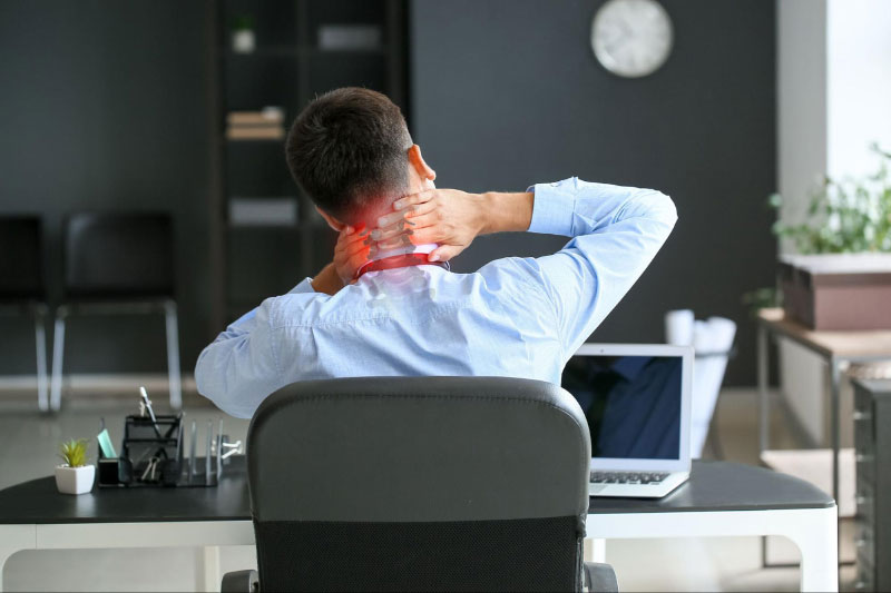 Triệu chứng đau đốt sống cổ thường gặp