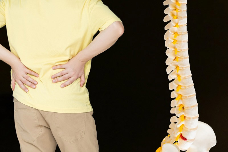Phát hiện sớm viêm cột sống dính khớp