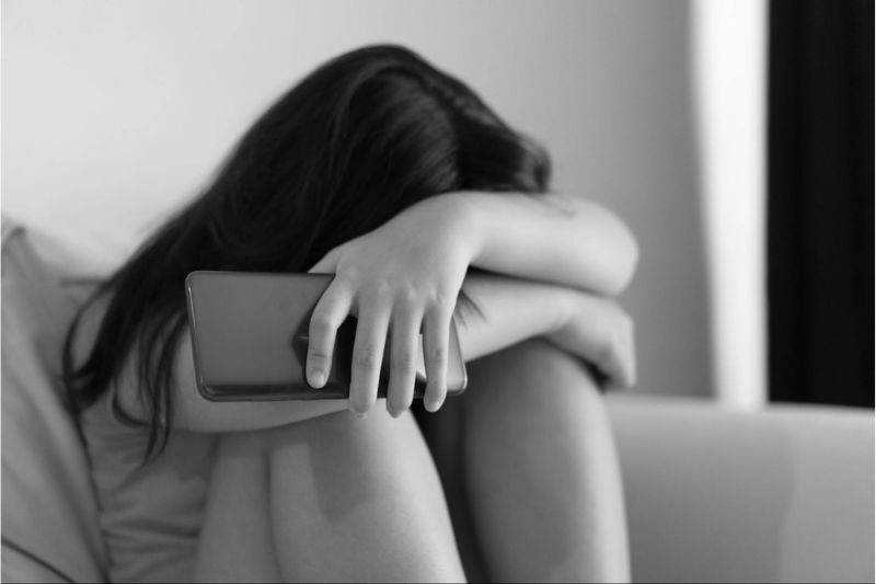 Sự phát triển của công nghệ cũng làm thay đổi cách trẻ giao tiếp và giải trí.